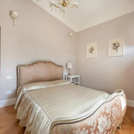 Apartment Santaelisabettafirenze1