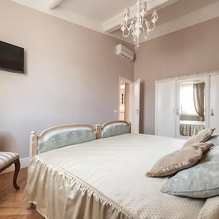 Apartment Santaelisabettafirenze1 *