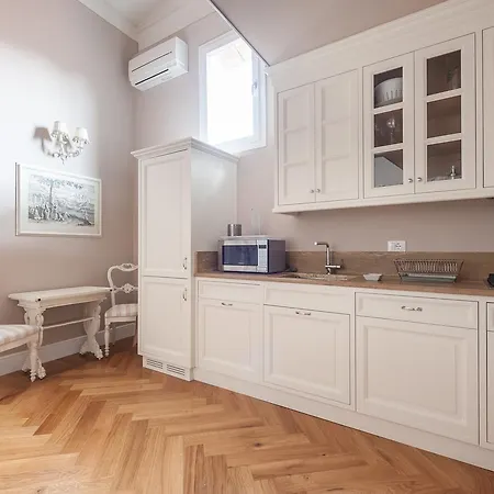 Santaelisabettafirenze1 Διαμέρισμα *